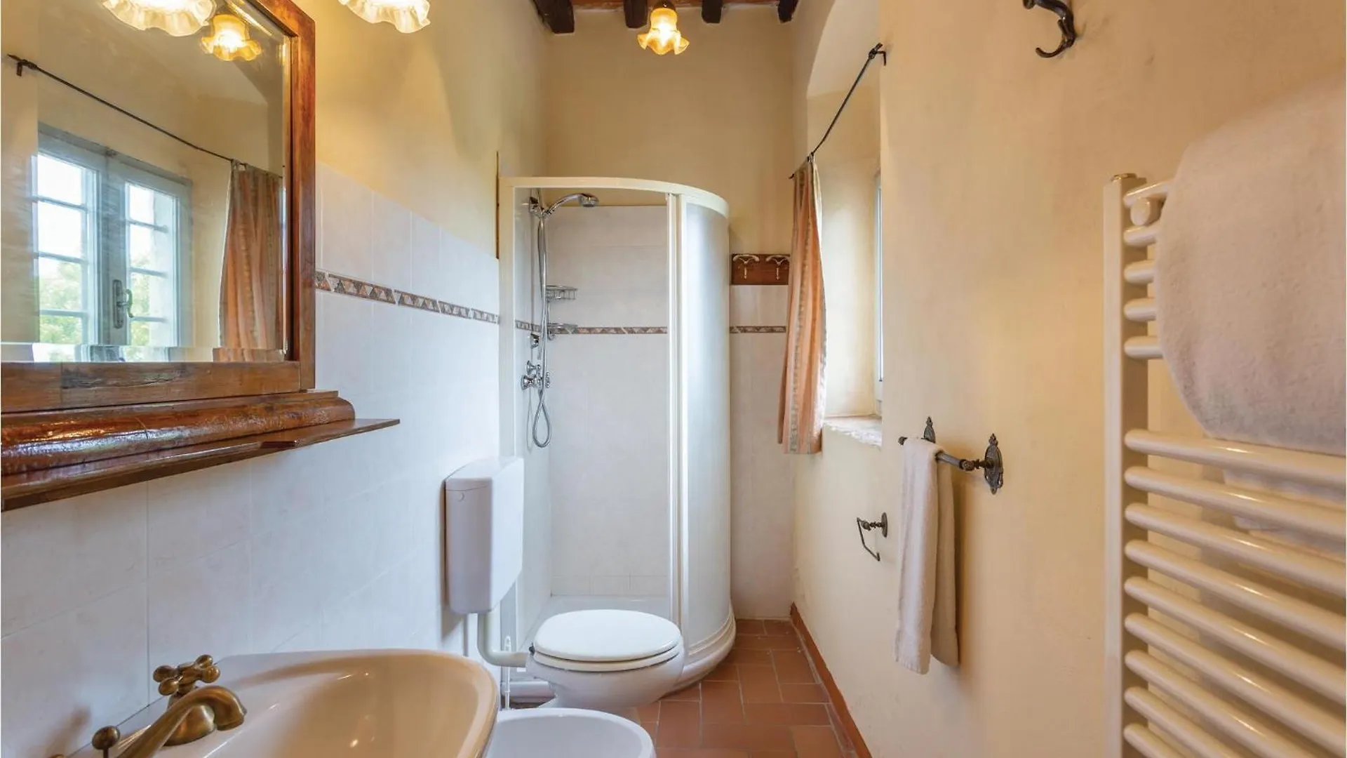 Podere La Carraia San Donato in Fronzano 0*,  Olaszország